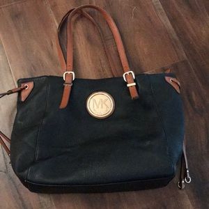 Micheal Kors oversized bag